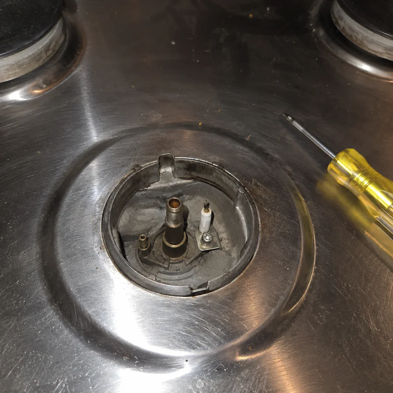 GE gas cooktop repair in Levittown
